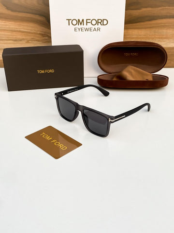 Tom_ford grey black 553