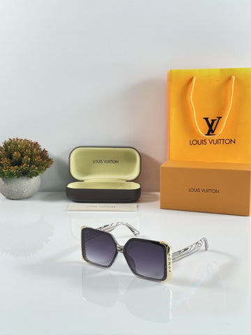 1089 gold black